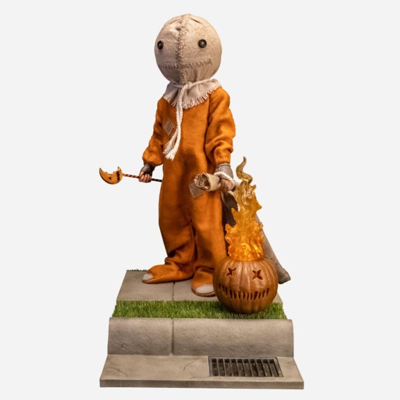 Trick'r Treat Sam Decorative 1:6 Scale Figurine, 1 Count