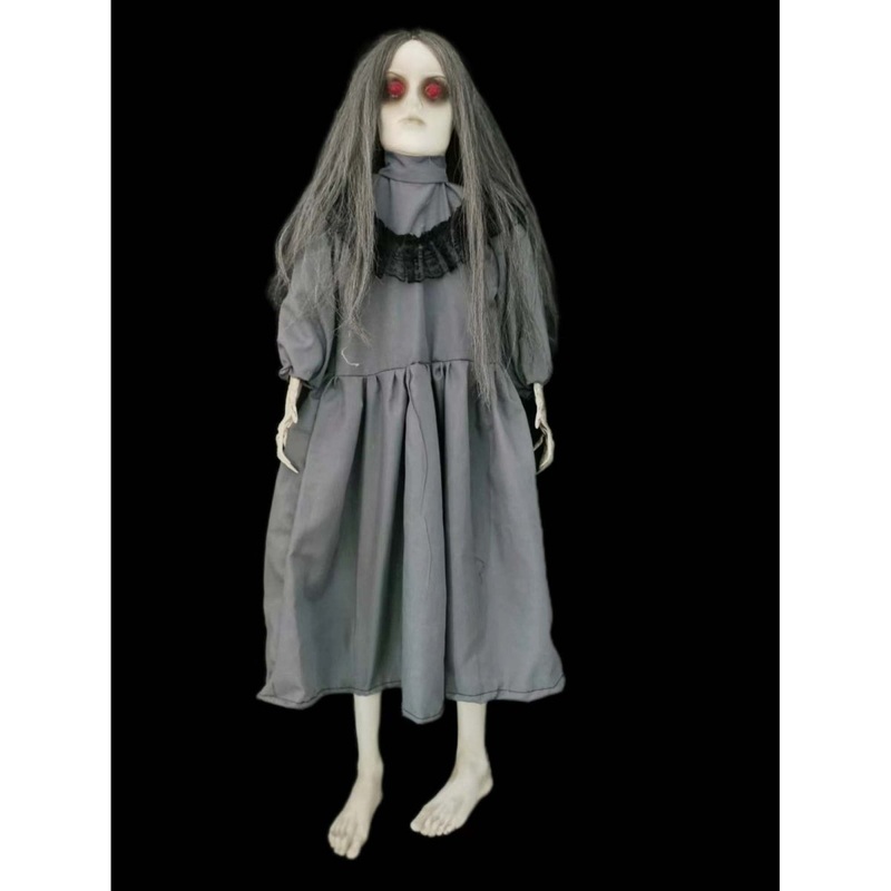 Hanging Light-Up Woman, 1 Count