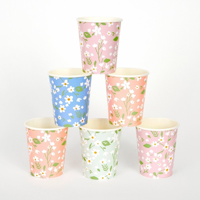 Ditsy Floral Paper Cups, 9 Oz, 12 Count