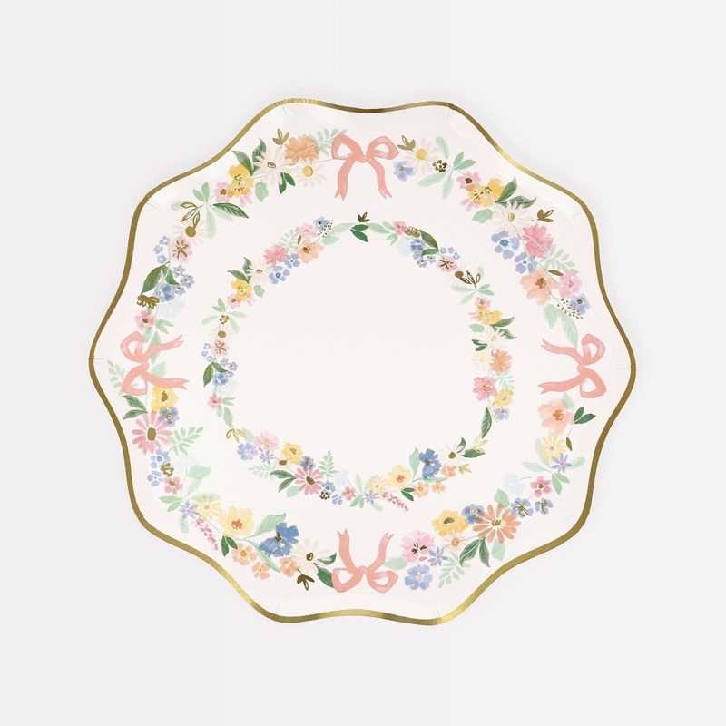 Elegant Flowers Large Lunch Paper Plates, 8.5 Inches, 8 Count