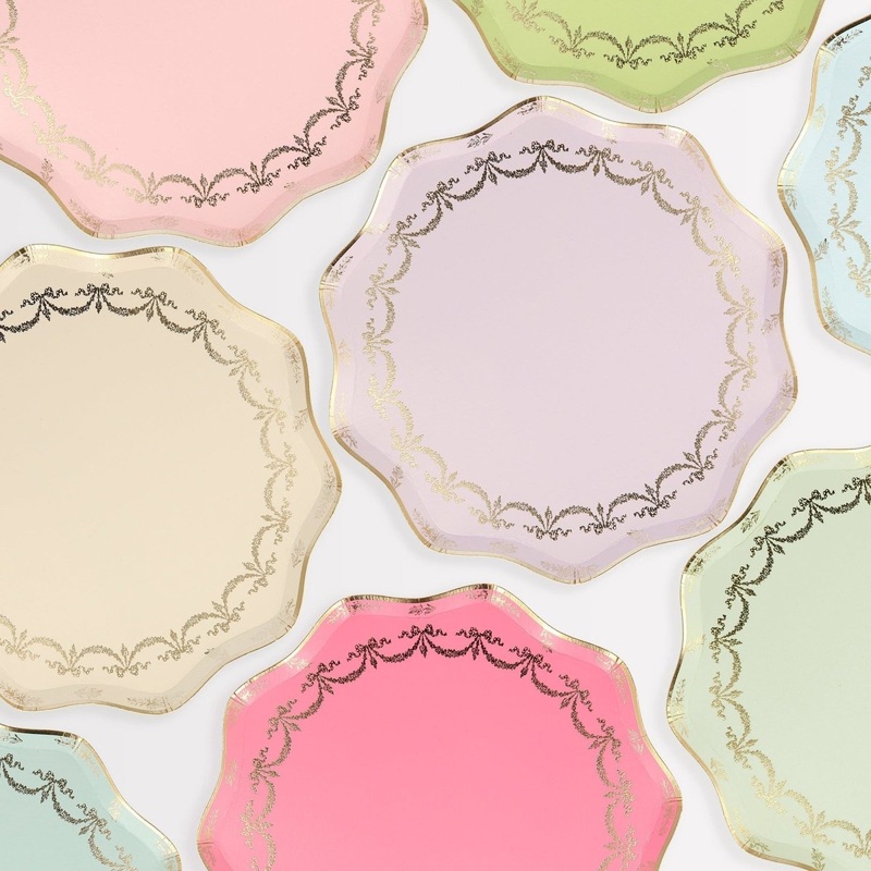 Large Lunch Paper Plates, Ladure, 10.5 Inches, 8 Count