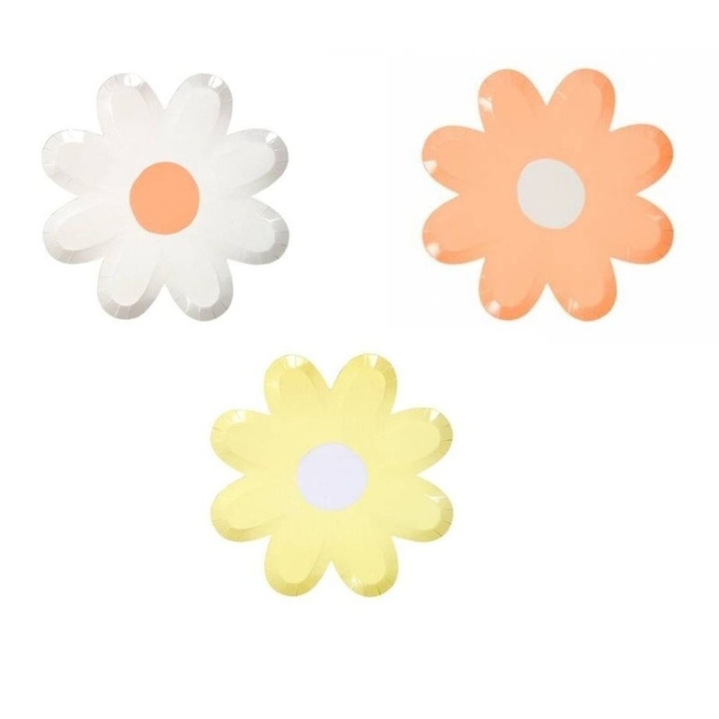 Large Daisy Flower-Shaped Lunch Paper Plates, Assorted Colours, 9 Inches, 8 Count
