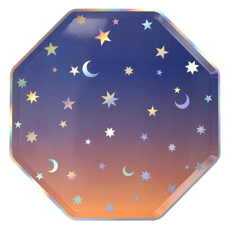 Making Magic Large Lunch Paper Plates, 10.5 Inches, 8 Count